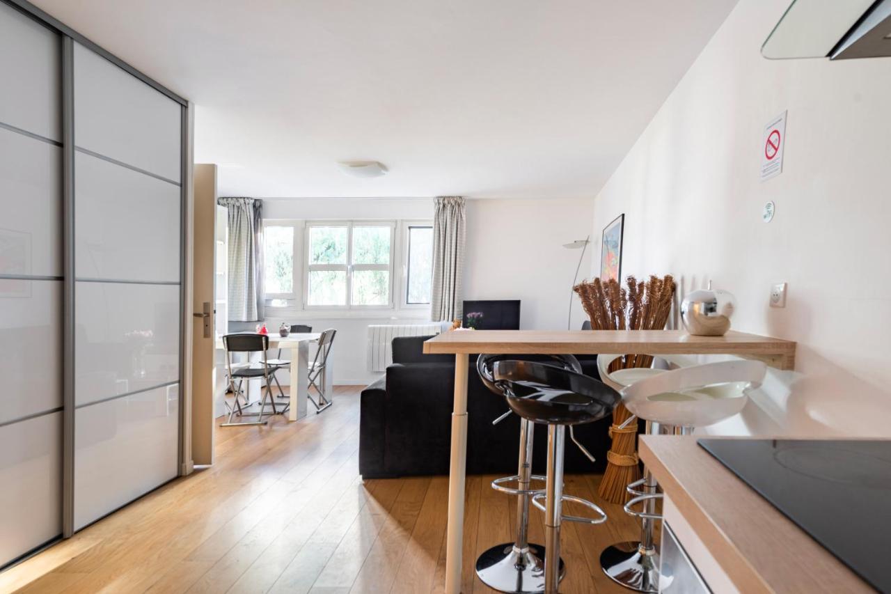 Nice Flat 5 Min Walking From The Sea Exteriér fotografie
