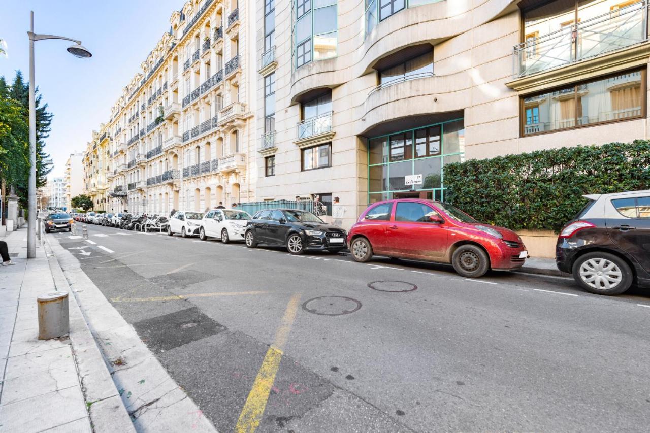 Nice Flat 5 Min Walking From The Sea Exteriér fotografie